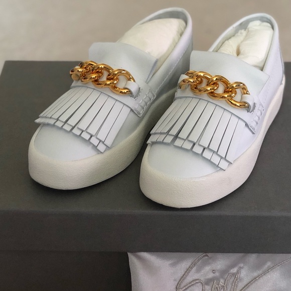 100% Authentic Giuseppe Zanotti White Sneakers - Picture 4 of 8